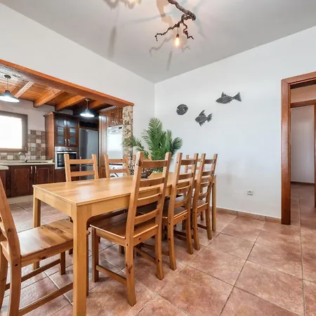 Casa Iria - Private Pool And Bbq By Lanzarote Hébergement de vacances Playa Blanca (Lanzarote)