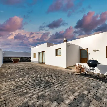 Tatil Evi Casa Iria - Private Pool And Bbq By Lanzarote