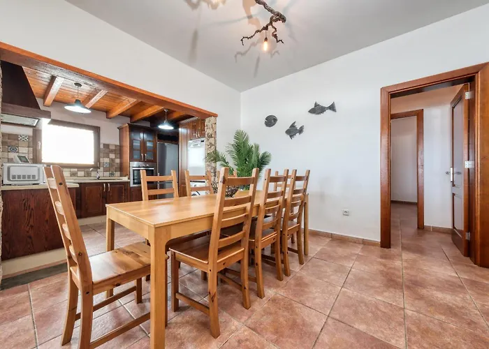 Casa Iria - Private Pool And Bbq By Lanzarote Feriehus Playa Blanca (Lanzarote)